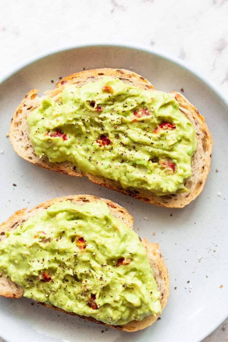 Keto Avocado Toast {Cafe Style} - The Big Man's World