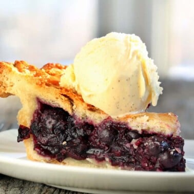 keto blueberry pie