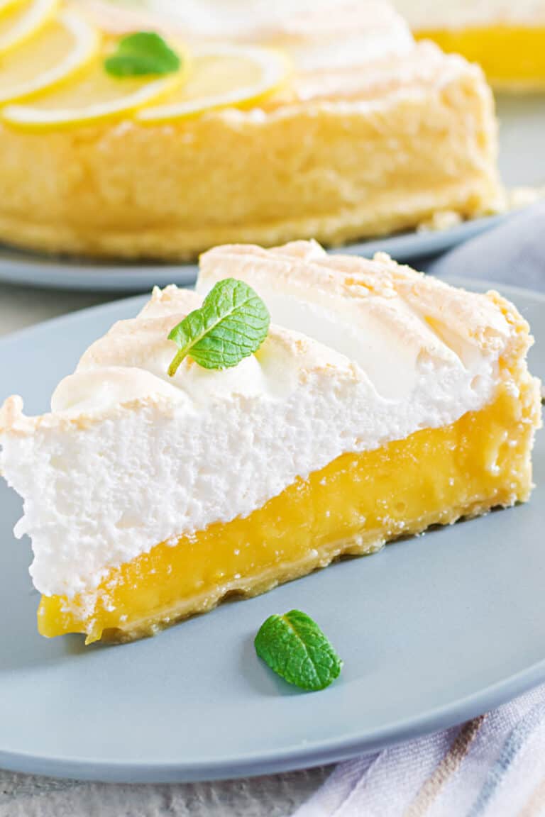 Keto Lemon Meringue Pie {4 Main Ingredients} - The Big Man's World