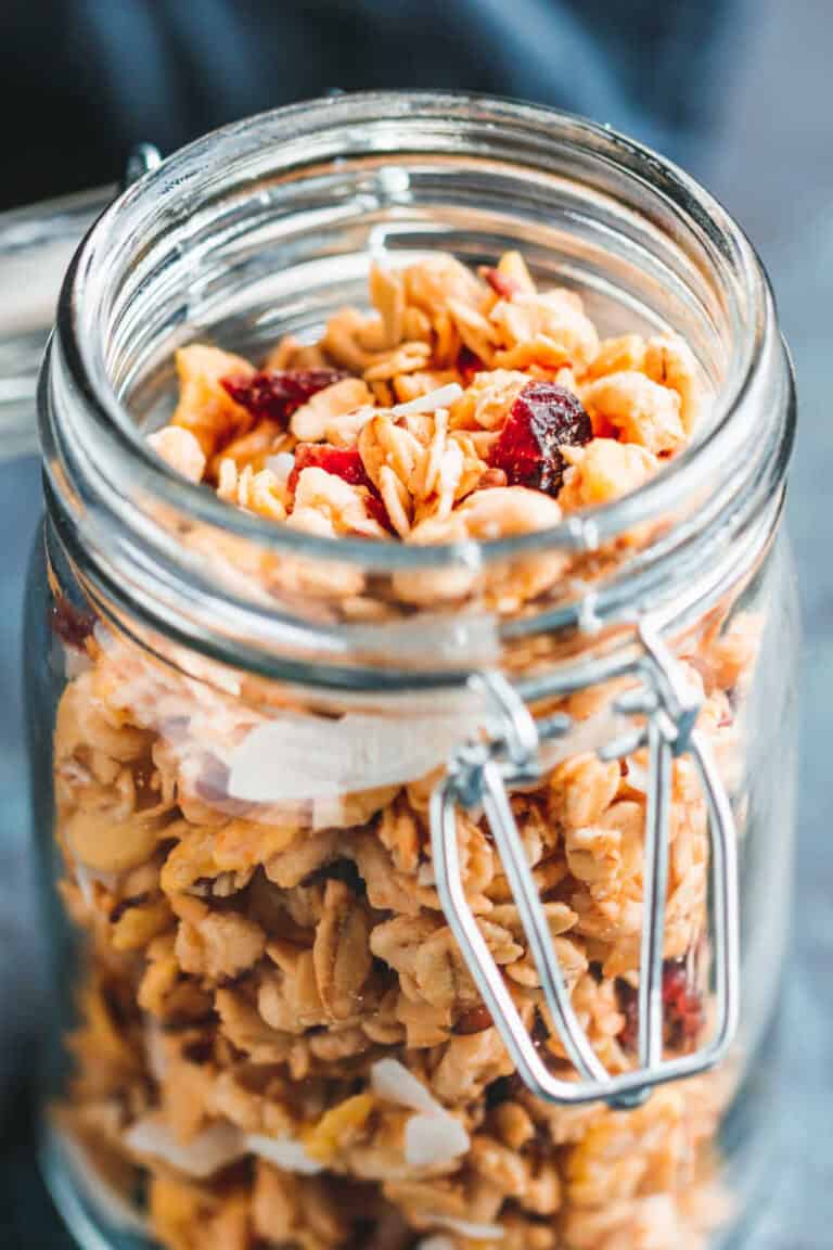 11+ Best Low Calorie Cereals for 2024 (+ Recipe!)