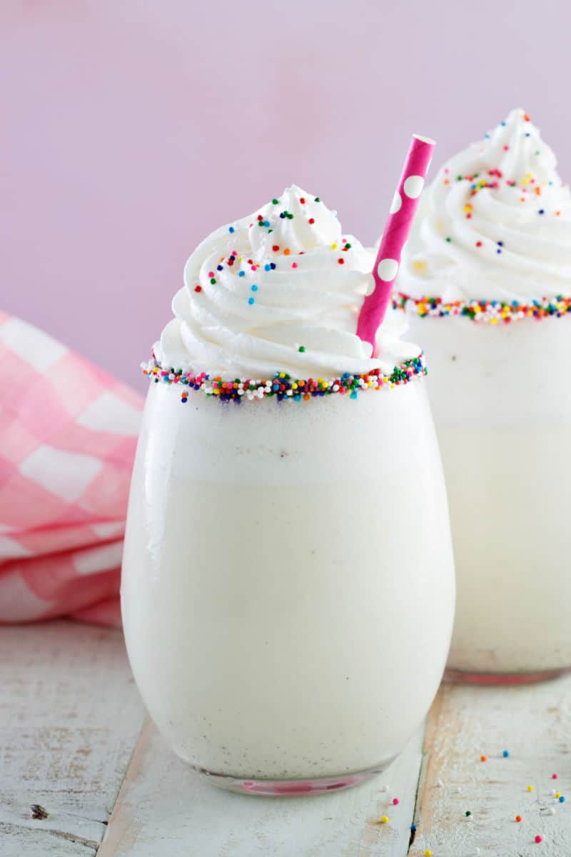 almond milkshake recipe