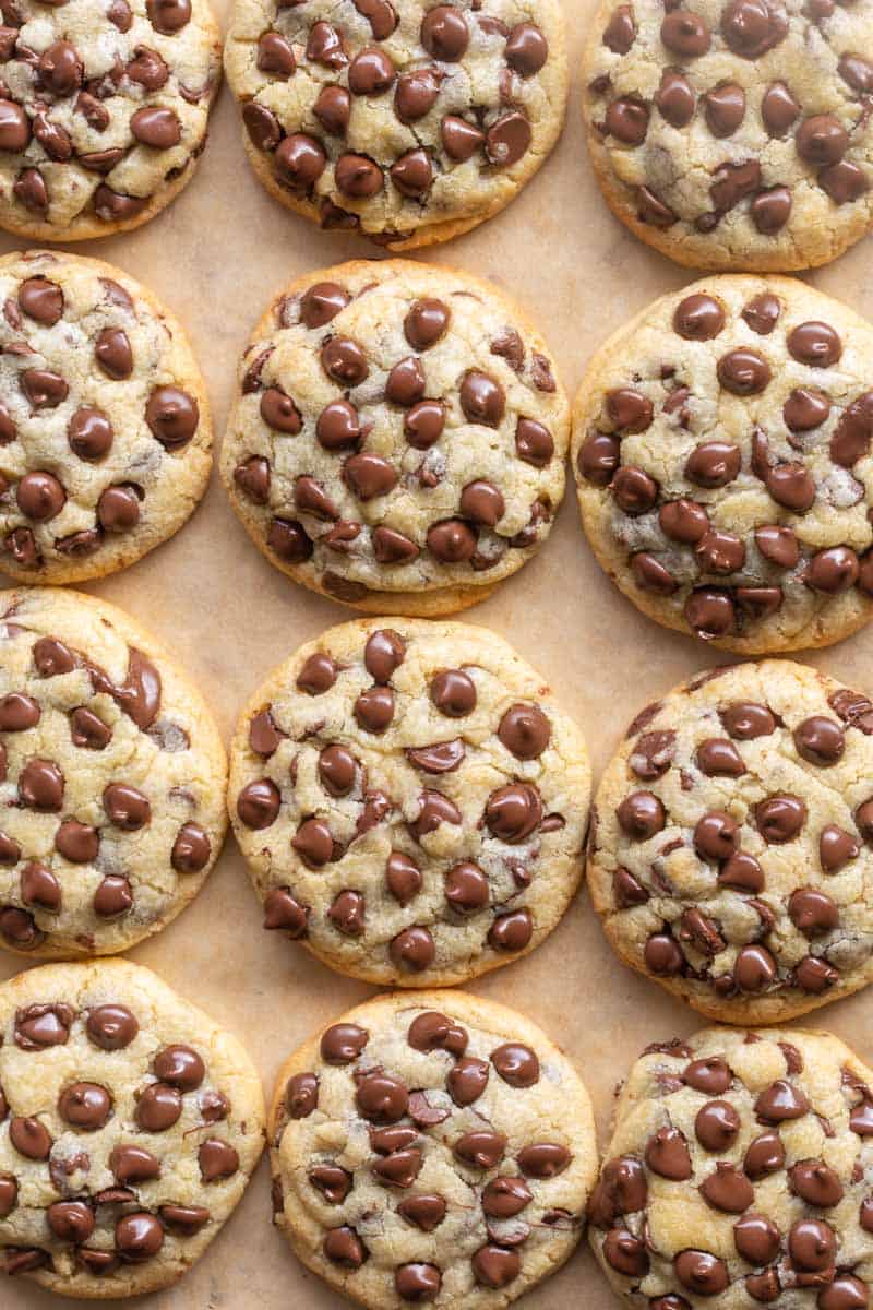 low carb chocolate chip cookies.