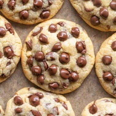 keto chocolate chip cookies recipe.