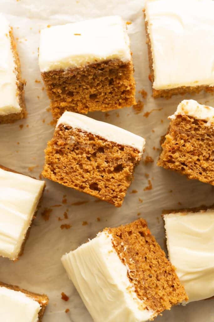 2 Ingredient Pumpkin Spice Cake from The Big Man's World