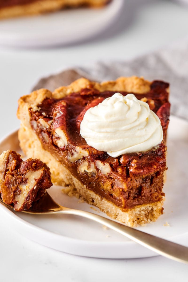 Keto pecan pie