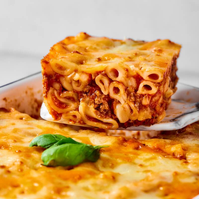 Keto Cheeseburger Casserole (with low carb macaroni noodles!)