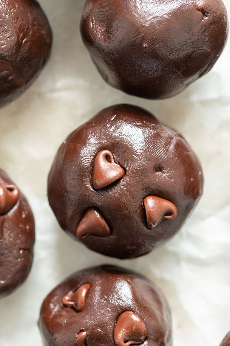 Sugar Cookie Truffles (3 Ingredients!) - Shaken Together