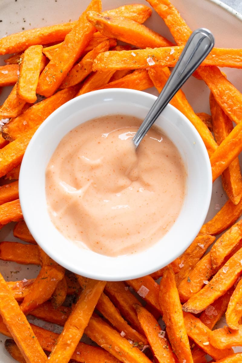 Dipping sauce for sweet potato fries (3 Ingredients!) - The Big Man's World