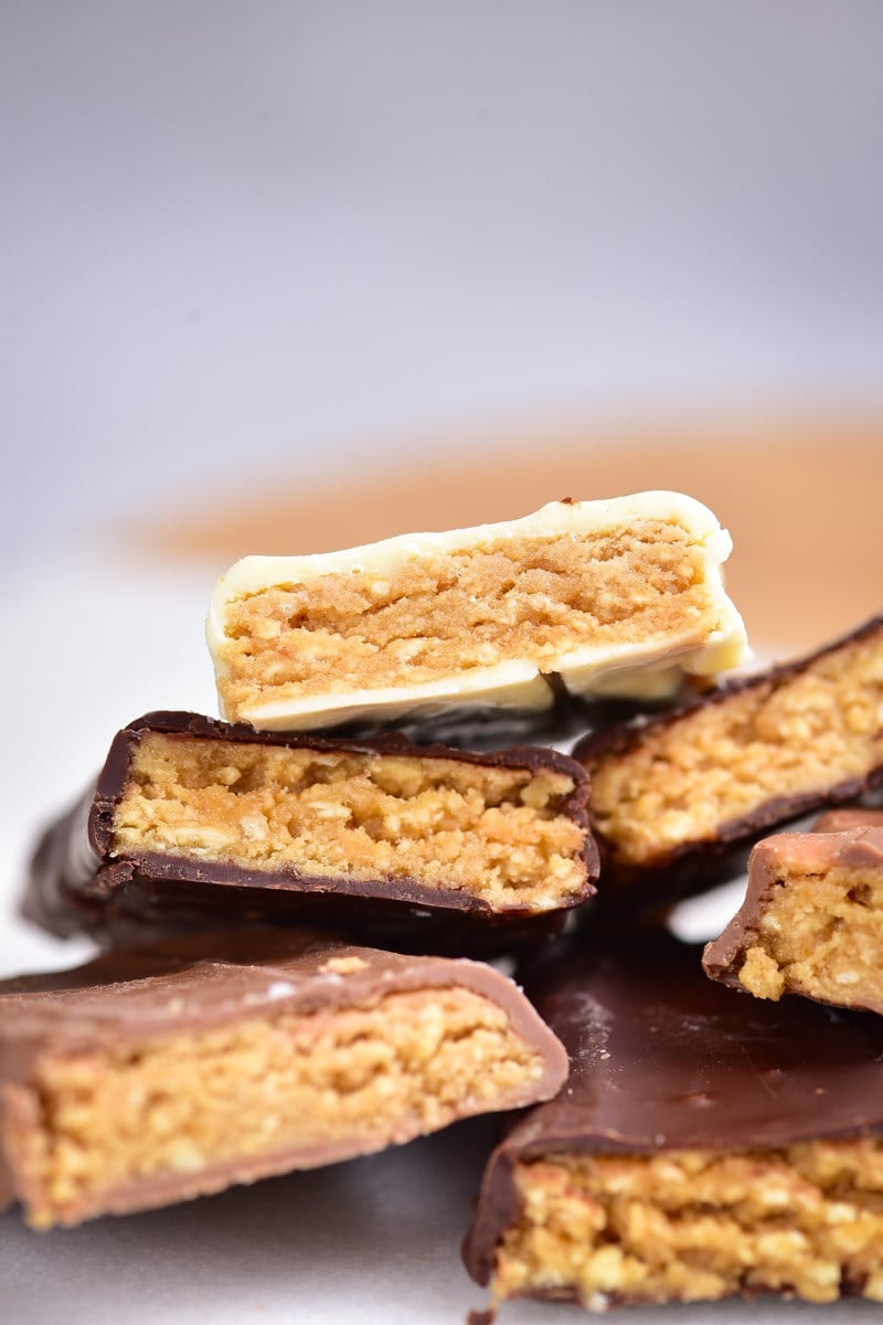 Homemade Protein Bar Recipe {copycat RX BAR} • Fit Mitten Kitchen