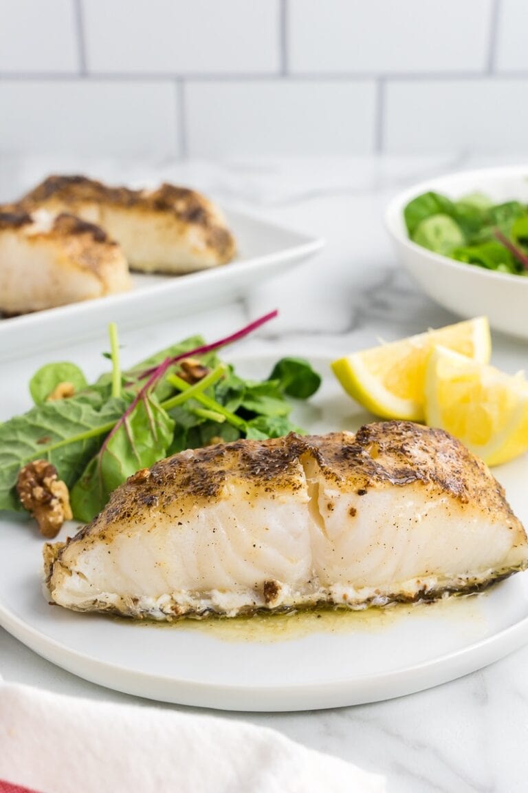 Chilean Sea Bass Recipe Cooks PERFECTLY In 10 Minutes
