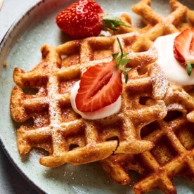 Protein Waffles (3 Ingredients)- The Big Man's World