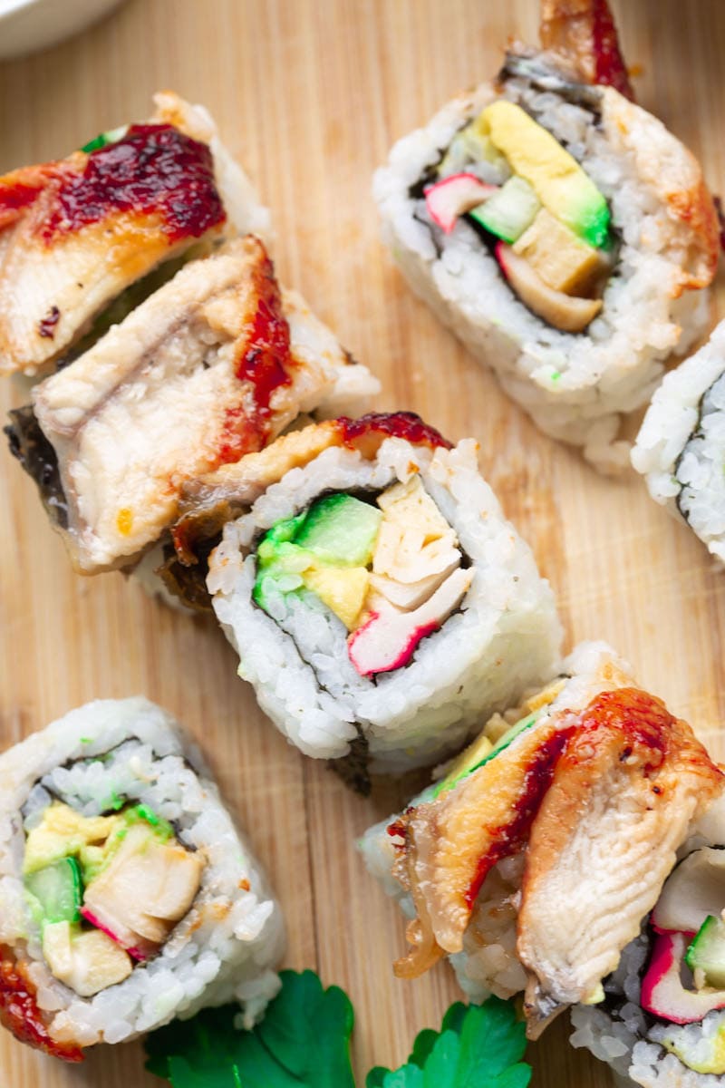 dragon roll sushi.
