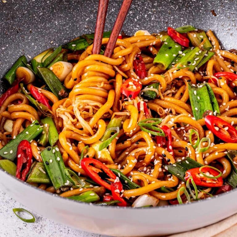 10Minute Spicy Noodles The Big Man's World