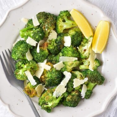 air fryer broccoli recipe.