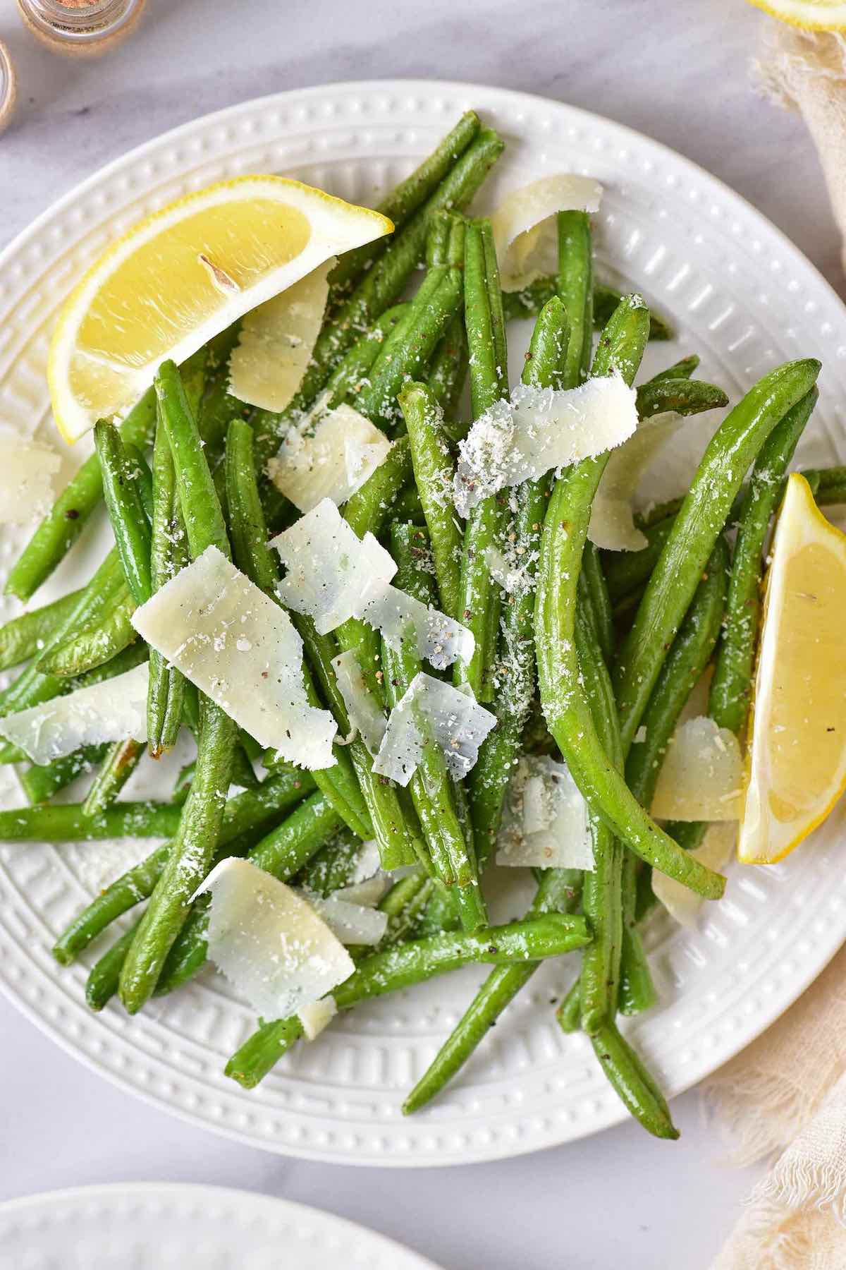 air fryer green beans with parmesan.