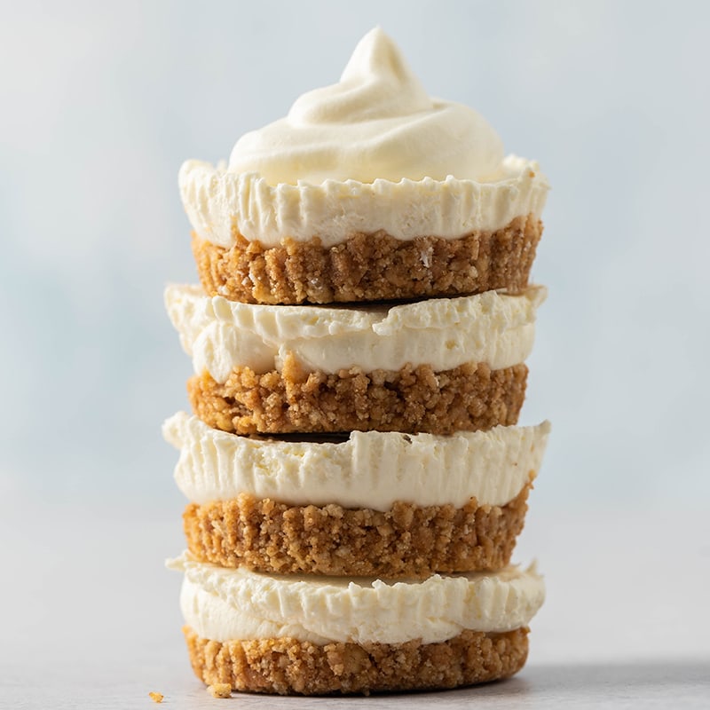 Basque Cheesecake (5 Ingredients!) 5 Minutes Prep