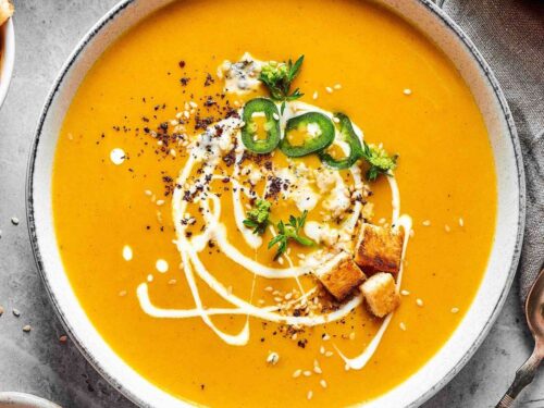 Pumpkin Curry Soup - Kiwi and Carrot