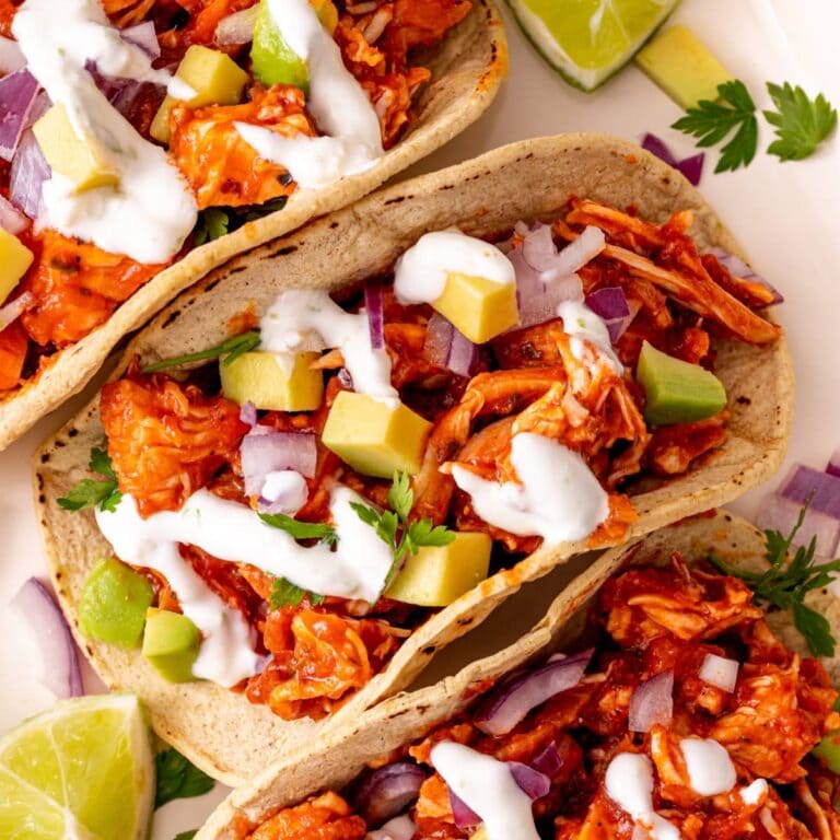 15-Minute Chicken Tinga {Restaurant Style} - The Big Man's World