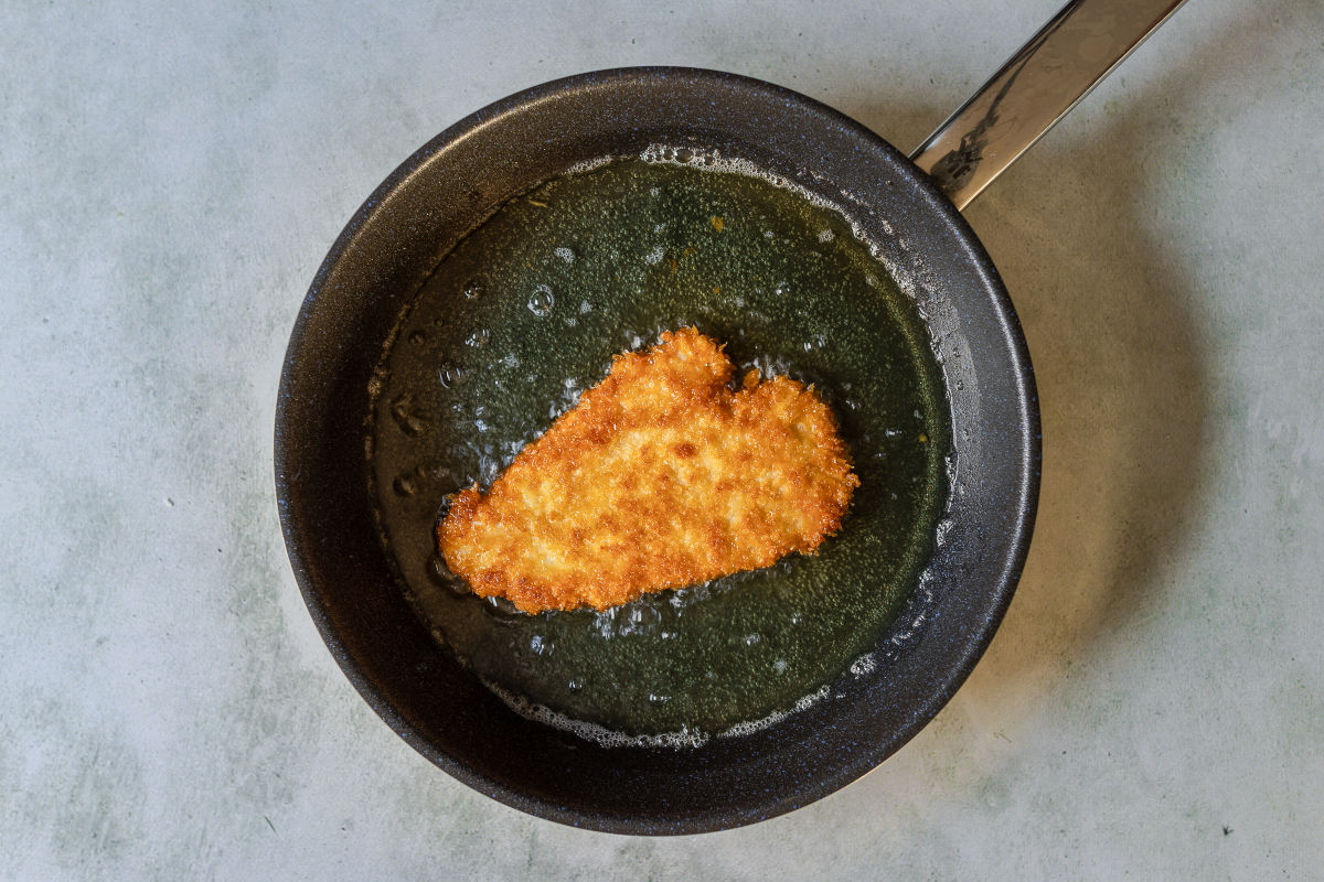 frying chicken schnitzel.