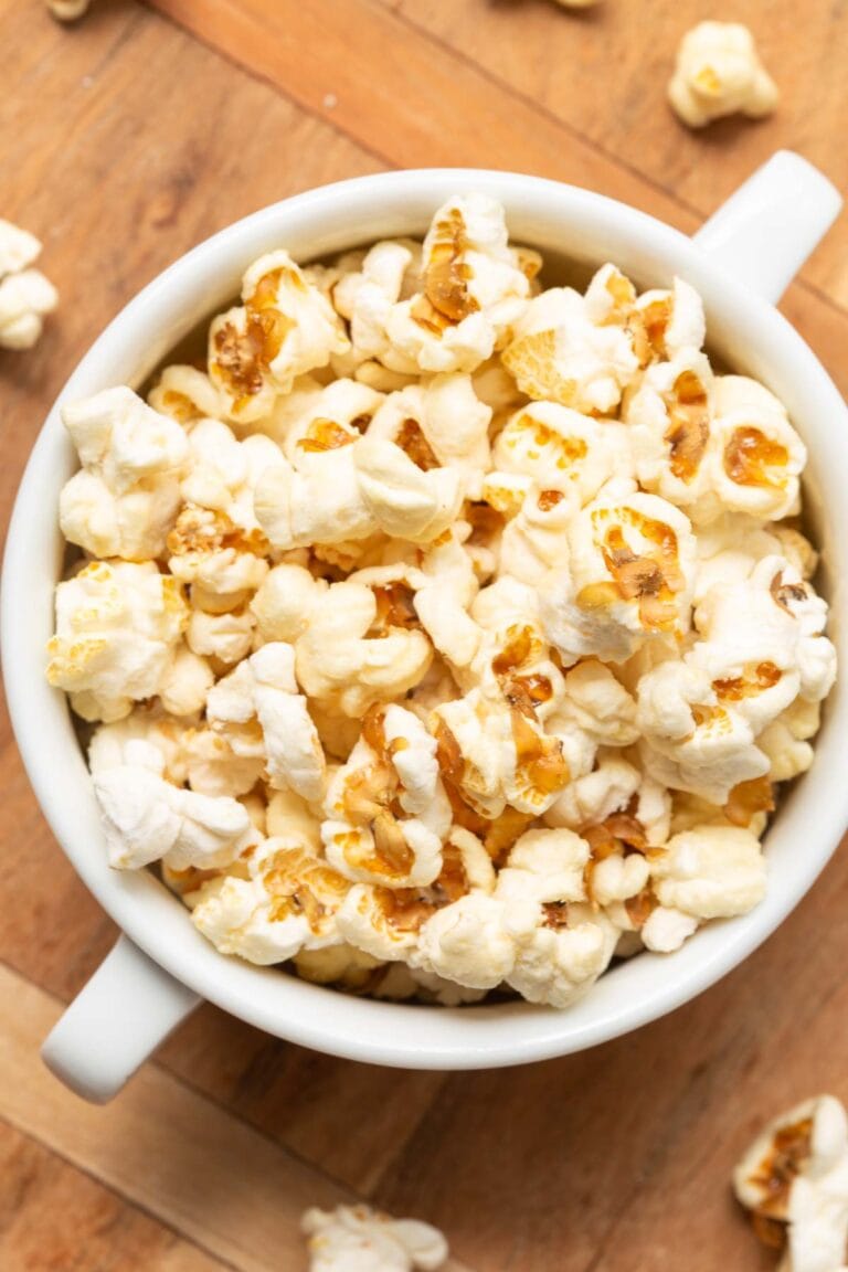 kettle-corn-with-4-ingredients-cooks-in-2-minutes