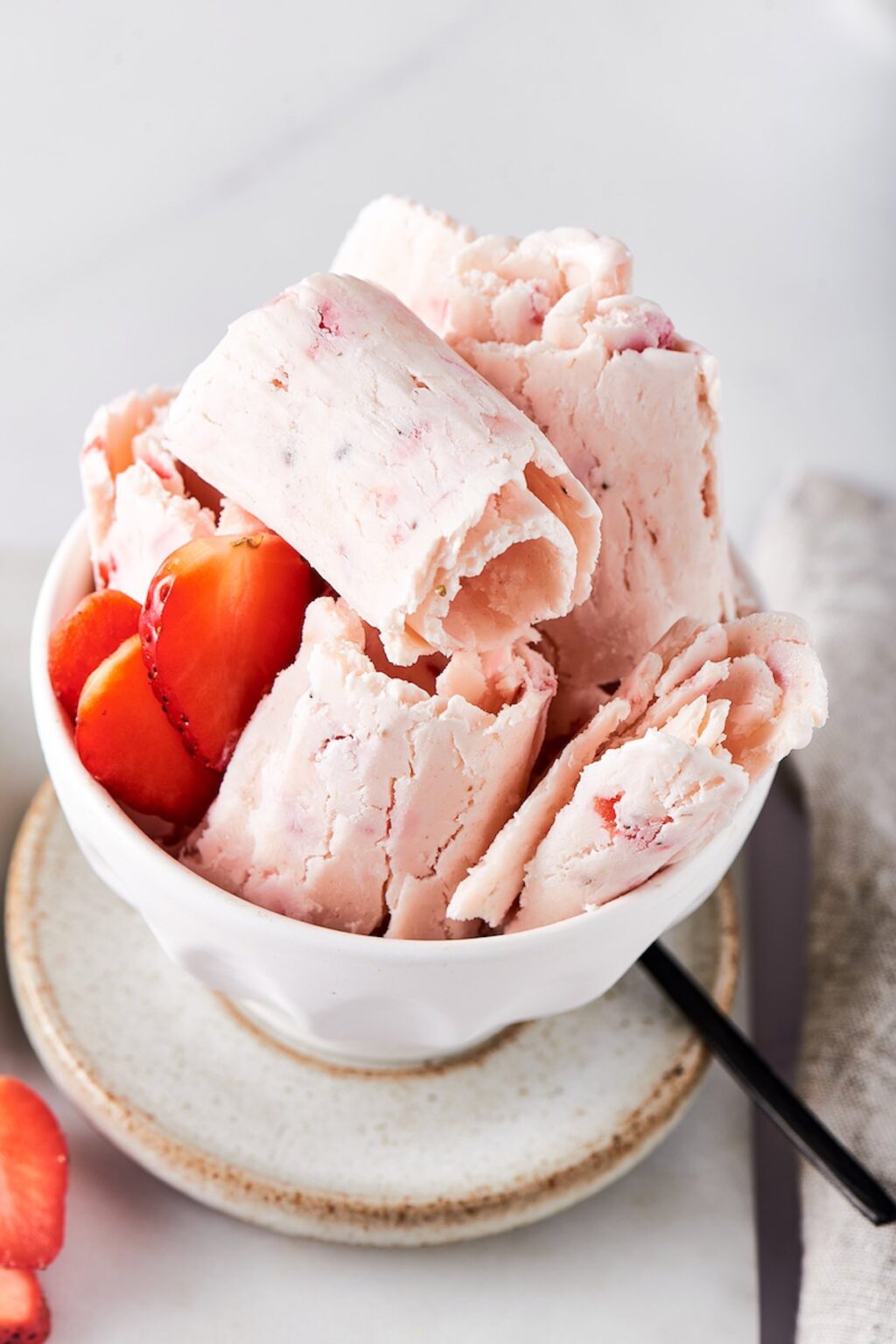 Rolled Ice Cream Just 2 Ingredients!