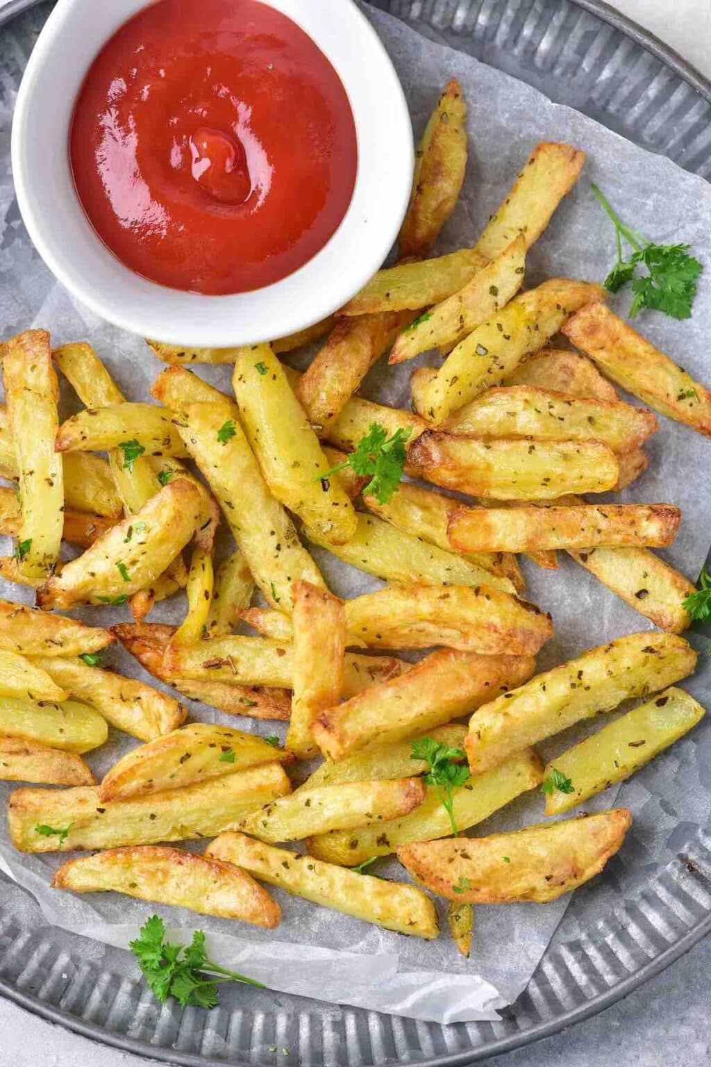 Air Fryer French Fries {Crispy, Fluffy, Ready In 10 Minutes!}