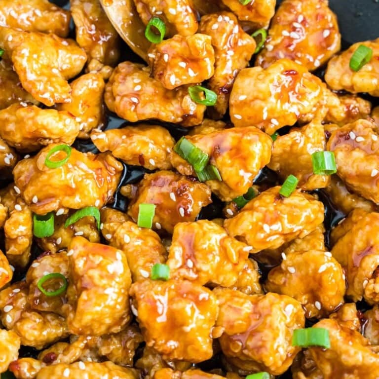 General Tso's Chicken {Quick And Easy Takeout Style Recipe} - TBMW