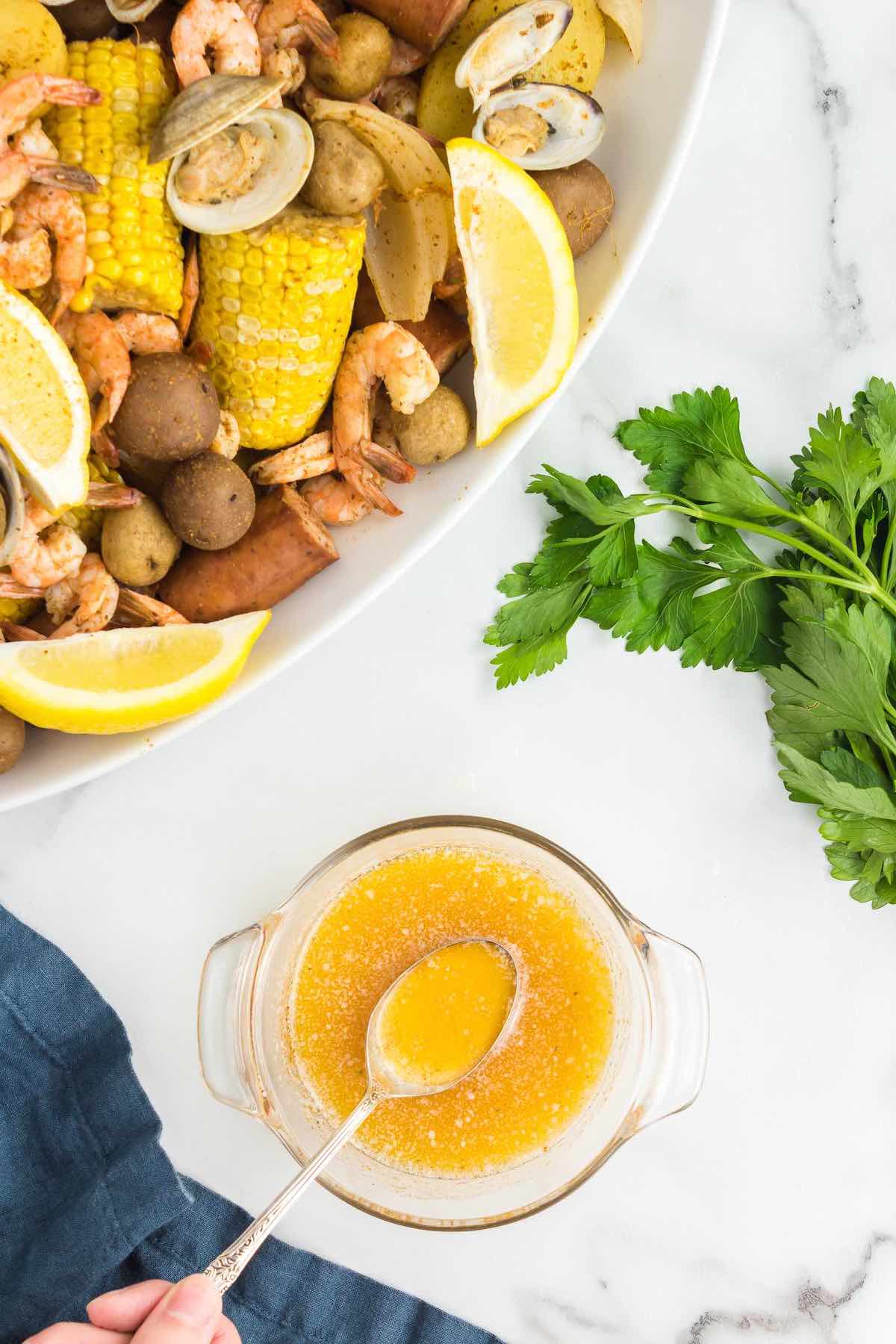 how to make seafood boil sauce.
