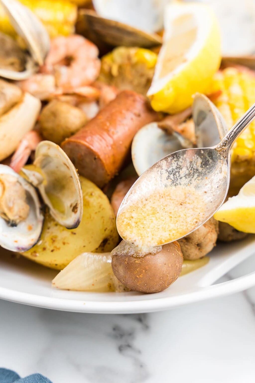 Seafood Boil Sauce {3 Ingredients} - The Big Man's World