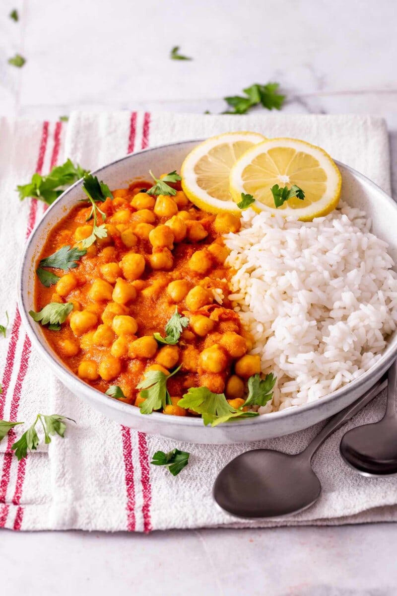 Easy Chana Masala - The Big Man's World