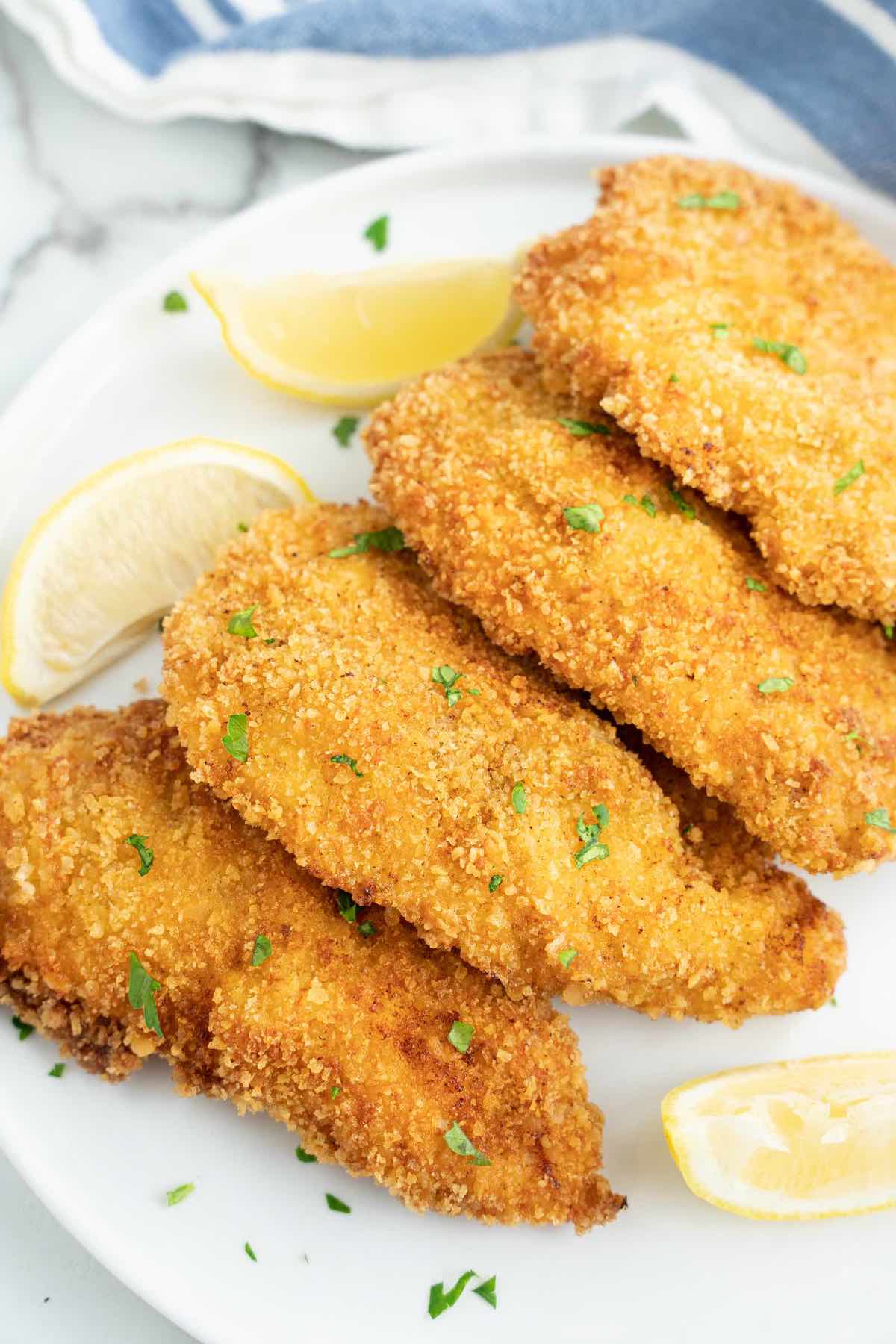 The Juiciest Crispy Chicken Cutlets Recipe - Nomaste Hungry