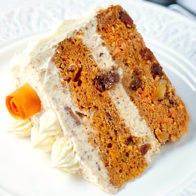 Healthy Carrot Cake {Moist & Fluffy} - The Big Man's World