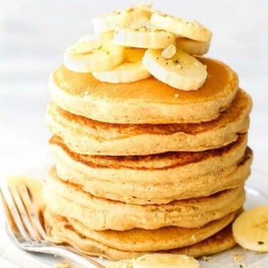 healthy banana pancake recipe.