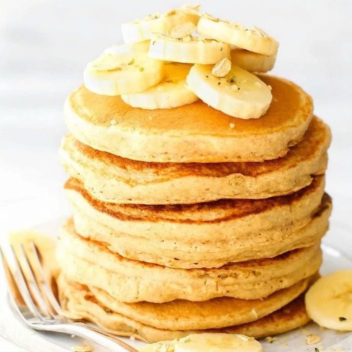 Healthy Banana Pancakes - The Big Man's World ®