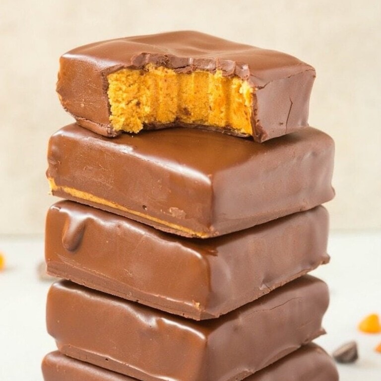 Peanut Butter Chocolate Bars (No Bake) The Big Man's World