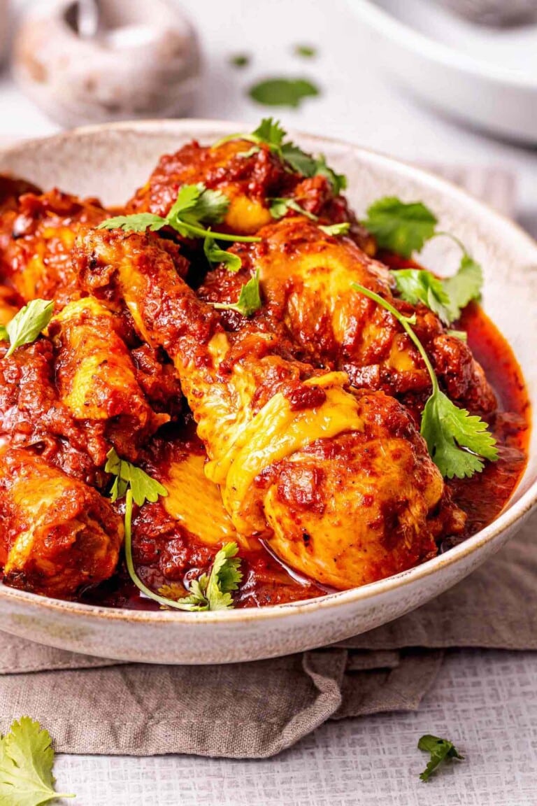 Chicken Vindaloo - The Big Man's World