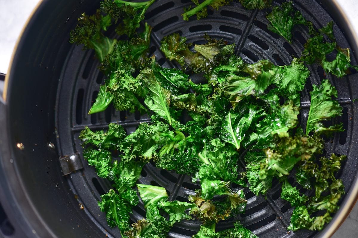 cooked kale in air fryer.
