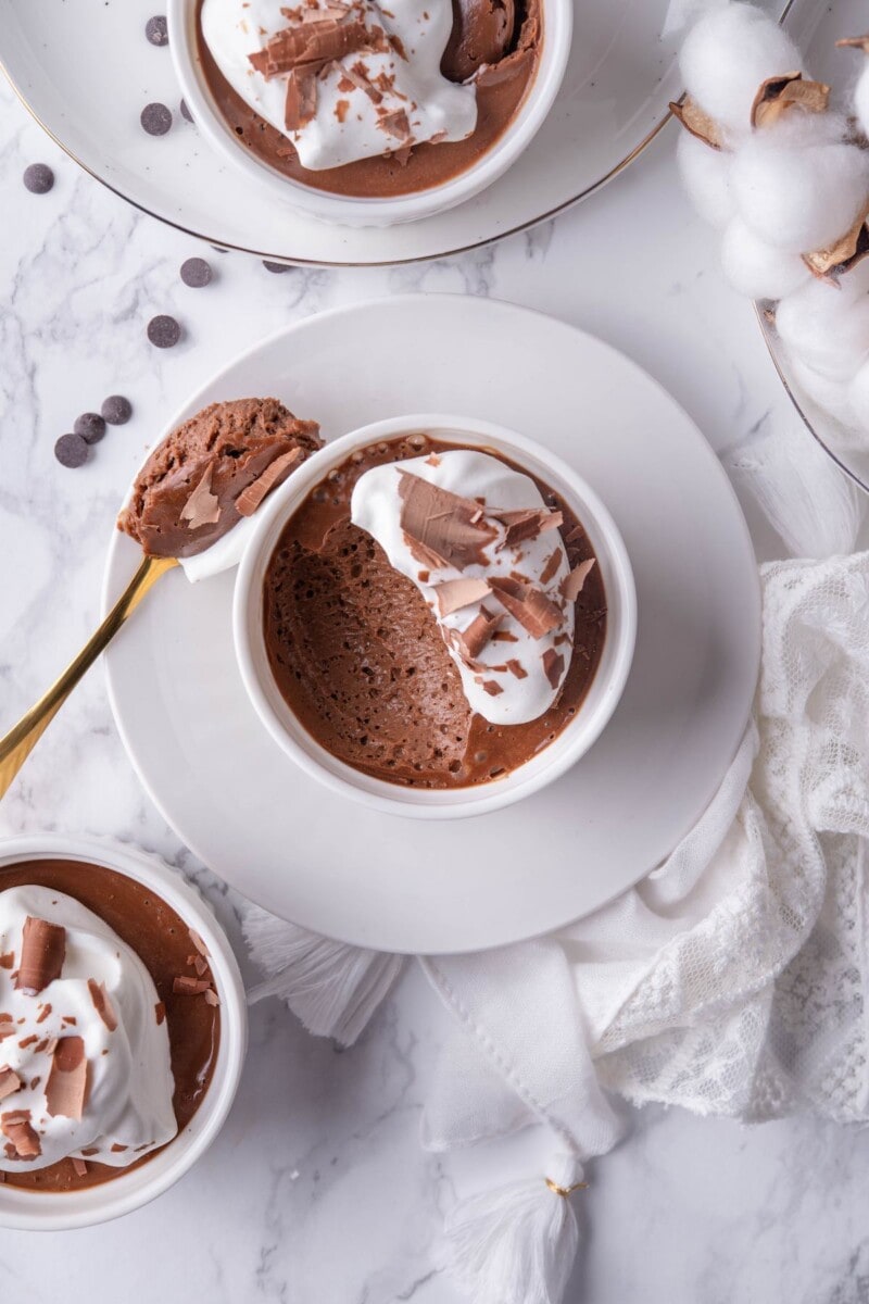 Chocolate Pots De Creme Recipe {Quick And Easy!}