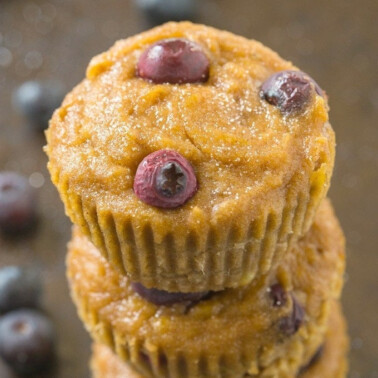 healthy banana blueberry muffins recipe.