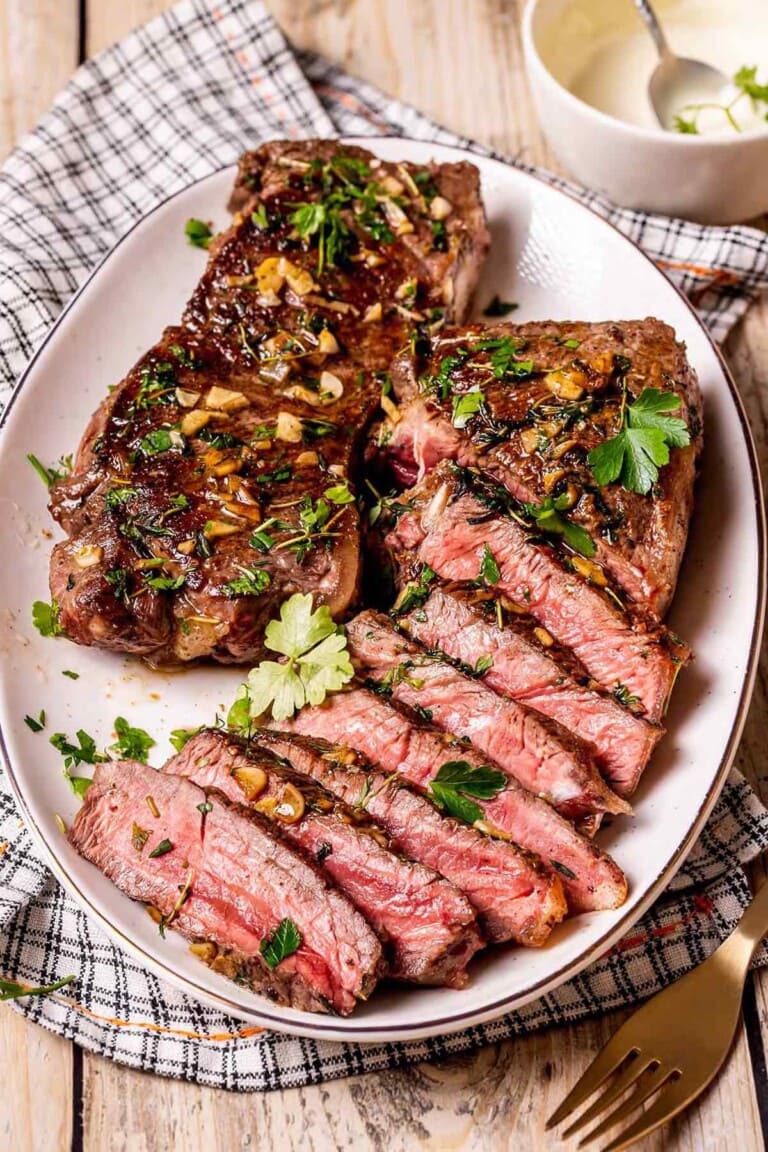 Sirloin Steak Recipe {Juicy & Tender} The Big Man's World