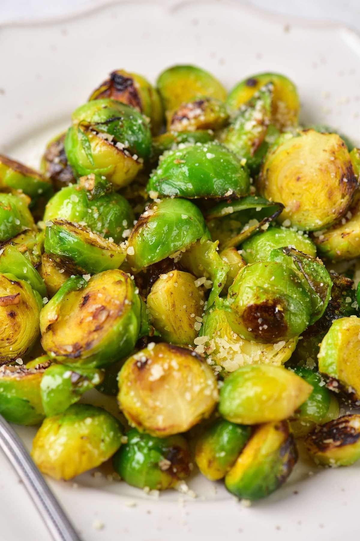 air fryer brussels sprouts.
