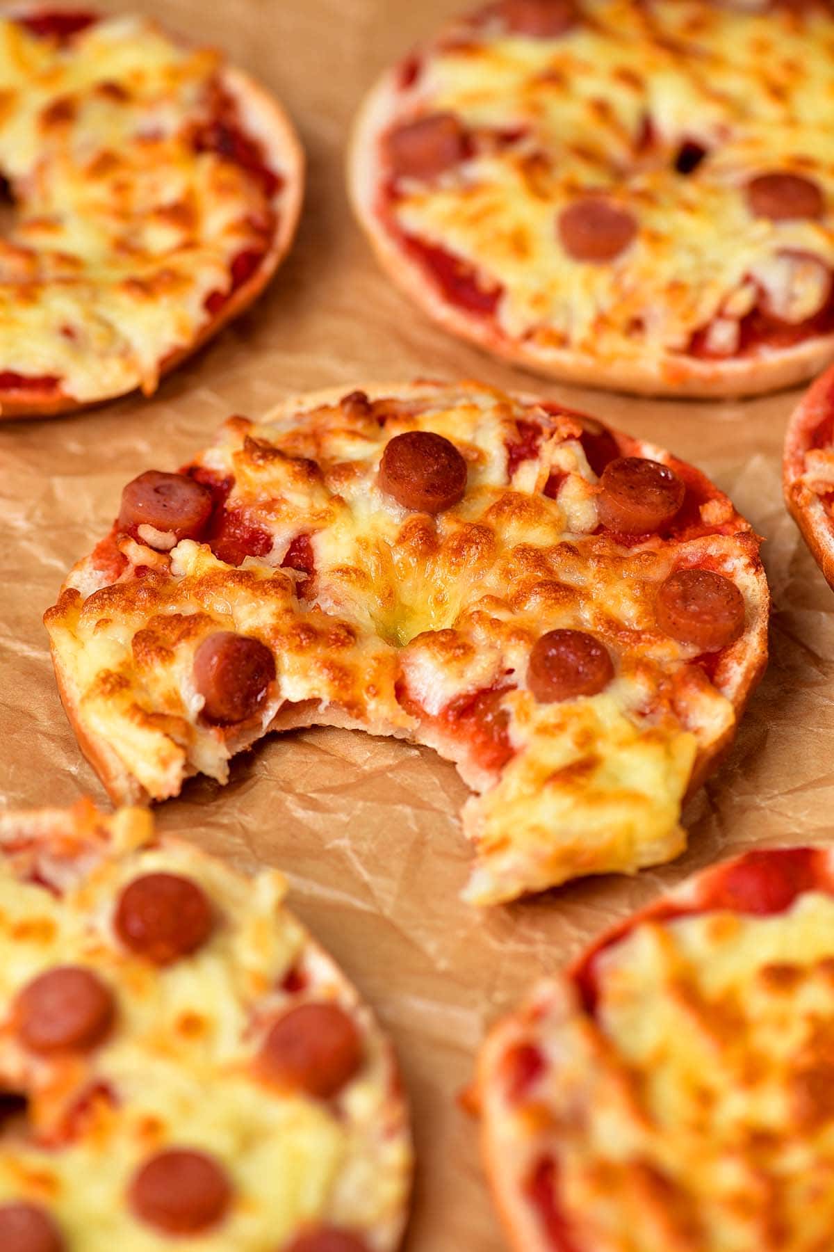 Air Fryer Pizza Recipe - The Cookie Rookie®