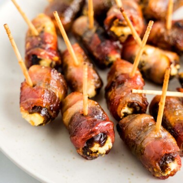 bacon wrapped dates recipe.