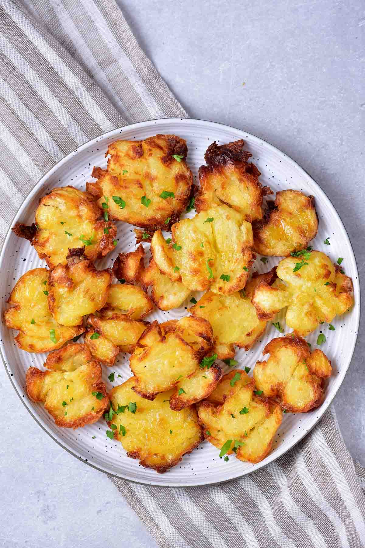 Smashed Potatoes (Baked or Air-Fried) - Elavegan