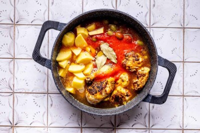 Pollo Guisado Recipe (Latin Chicken Stew) - The Big Man's World