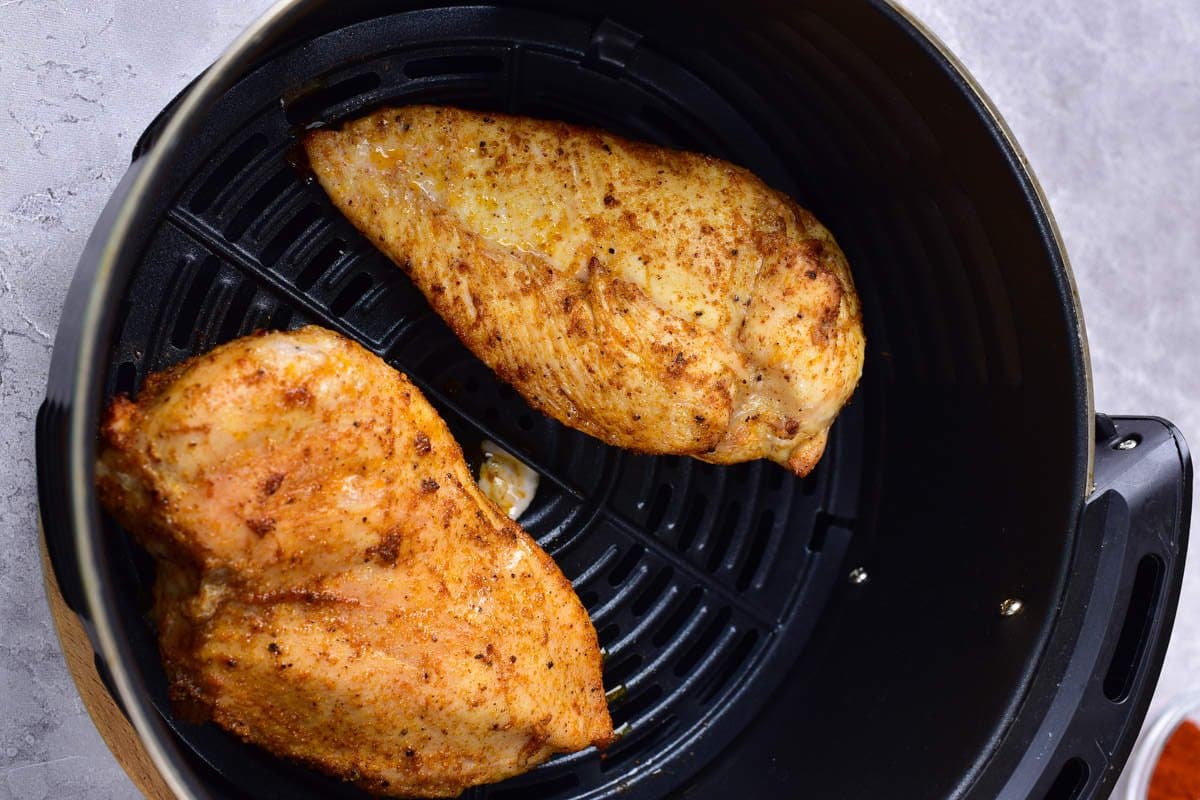 cooked chicken breasts in air fryer.