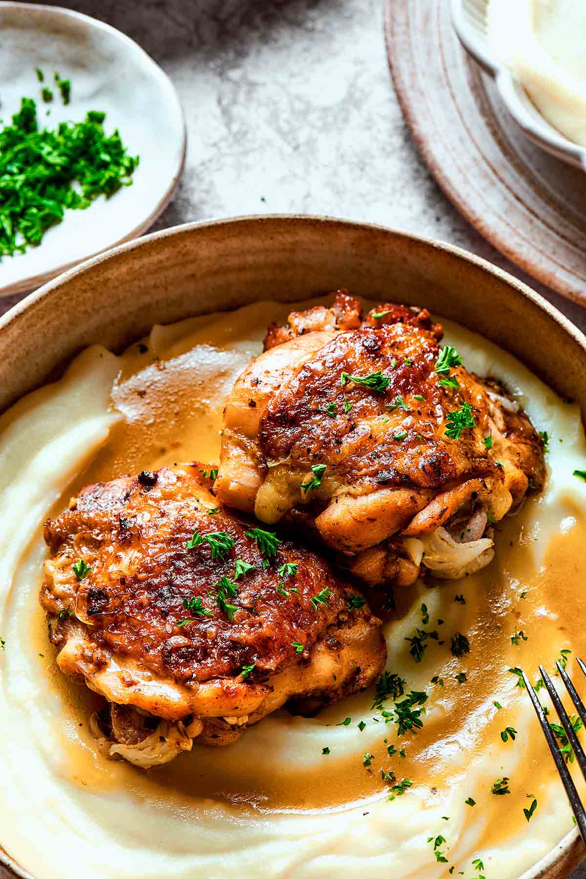instant pot chicken thighs on mashed potatoes.