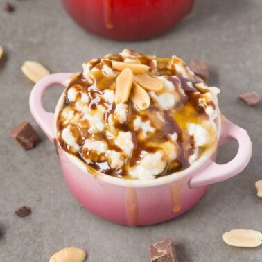 snickers overnight oats recipe.