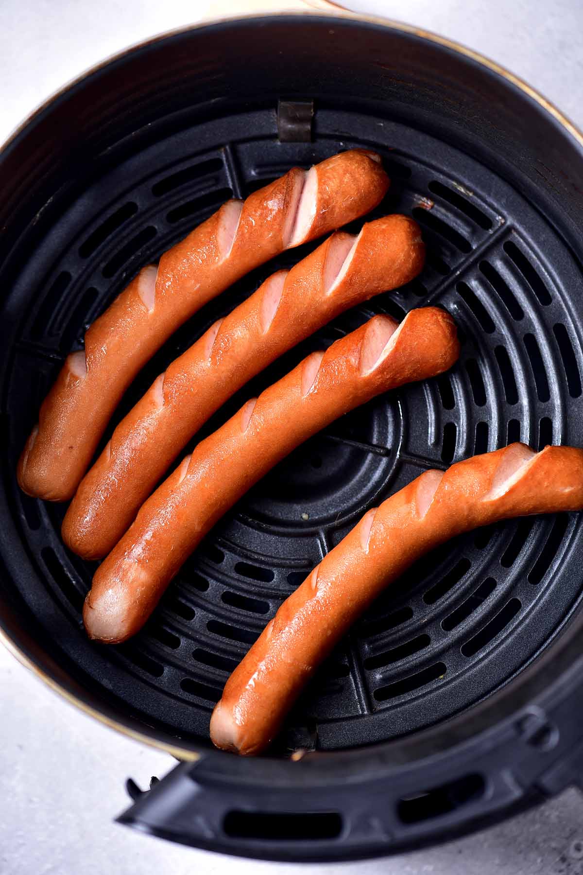 hot dogs in air fryer.