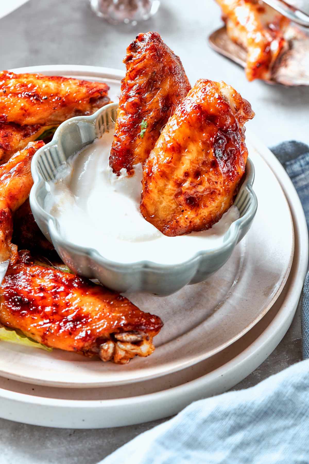 crispy air fryer chicken wings with ranch.